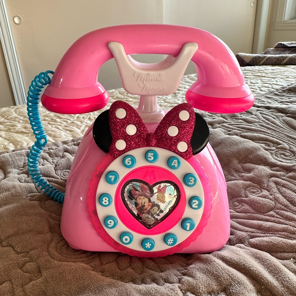 Disney Minnie Mouse Pink Toy Phone